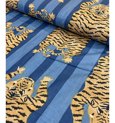 Tissu Sakura on blue by Kokka