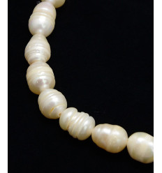 2mm - Chapelet perles de culture naturelles