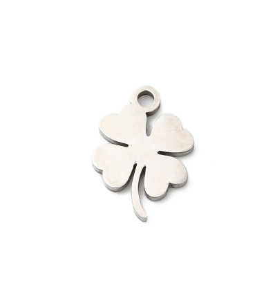 Pendentif trèfle
