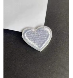 Ecusson "coeur brodé"