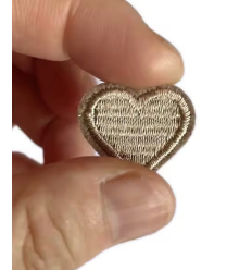Ecusson "coeur brodé"