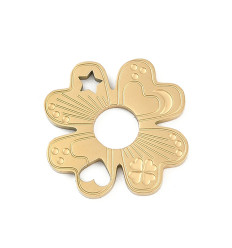 Pendentif trèfle gravé