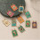 Pendentif plaque "coeur vert/orange"