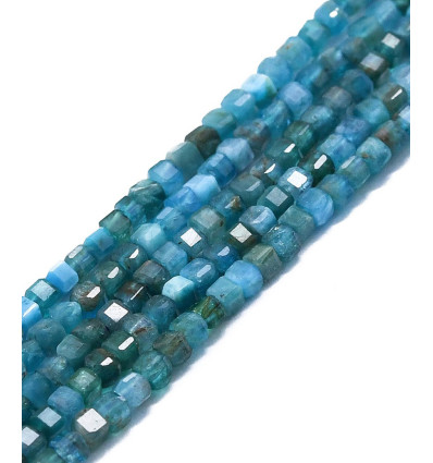 2x2mm - apatite - Chapelet pierre cube