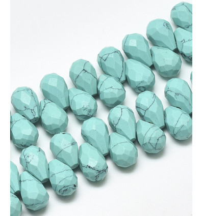 Chapelet de gouttes à facettes en howlite turquoise