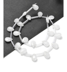 Chapelet de gouttes à facettes en jade
