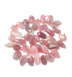 Quartz rose foncé - Chapelet de pierres pépites allongées