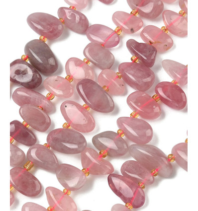 Quartz rose foncé - Chapelet de pierres pépites allongées