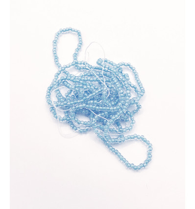 Rocaille diamantée tosca bleu pâle 10/o sur fil