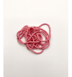 Rocaille diamantée opaque rose vif mat 10/o sur fil