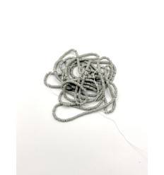 Rocaille tube facette gris opaque sur fil
